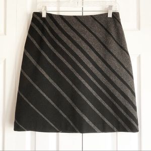 Madison & Max Black Gray Stripe Wool Blend A-Line Mini Skirt 10P